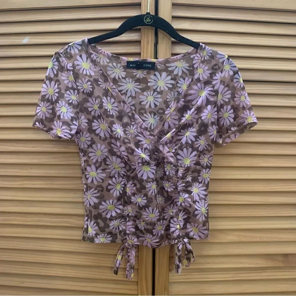 Floral sheer fitted top size small